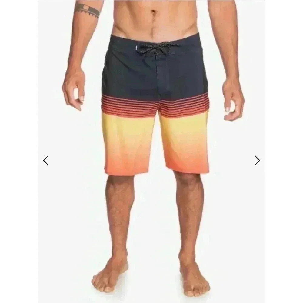 Quicksilver Swim Trunks Boardshorts Orange Blue Men’s Size 30